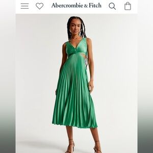Abercrombie & Fitch Emerald Pleated Midi Dress